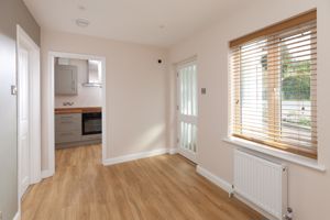 Dining Room- click for photo gallery